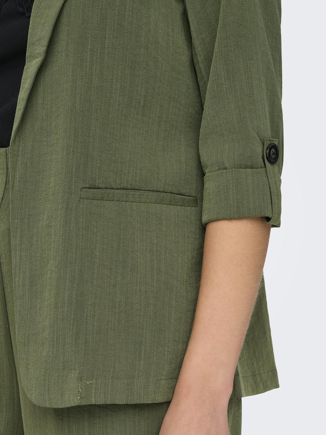 model_shot-detail
